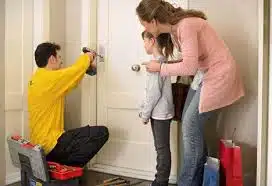 Apertura de puertas Castellana, Madrid